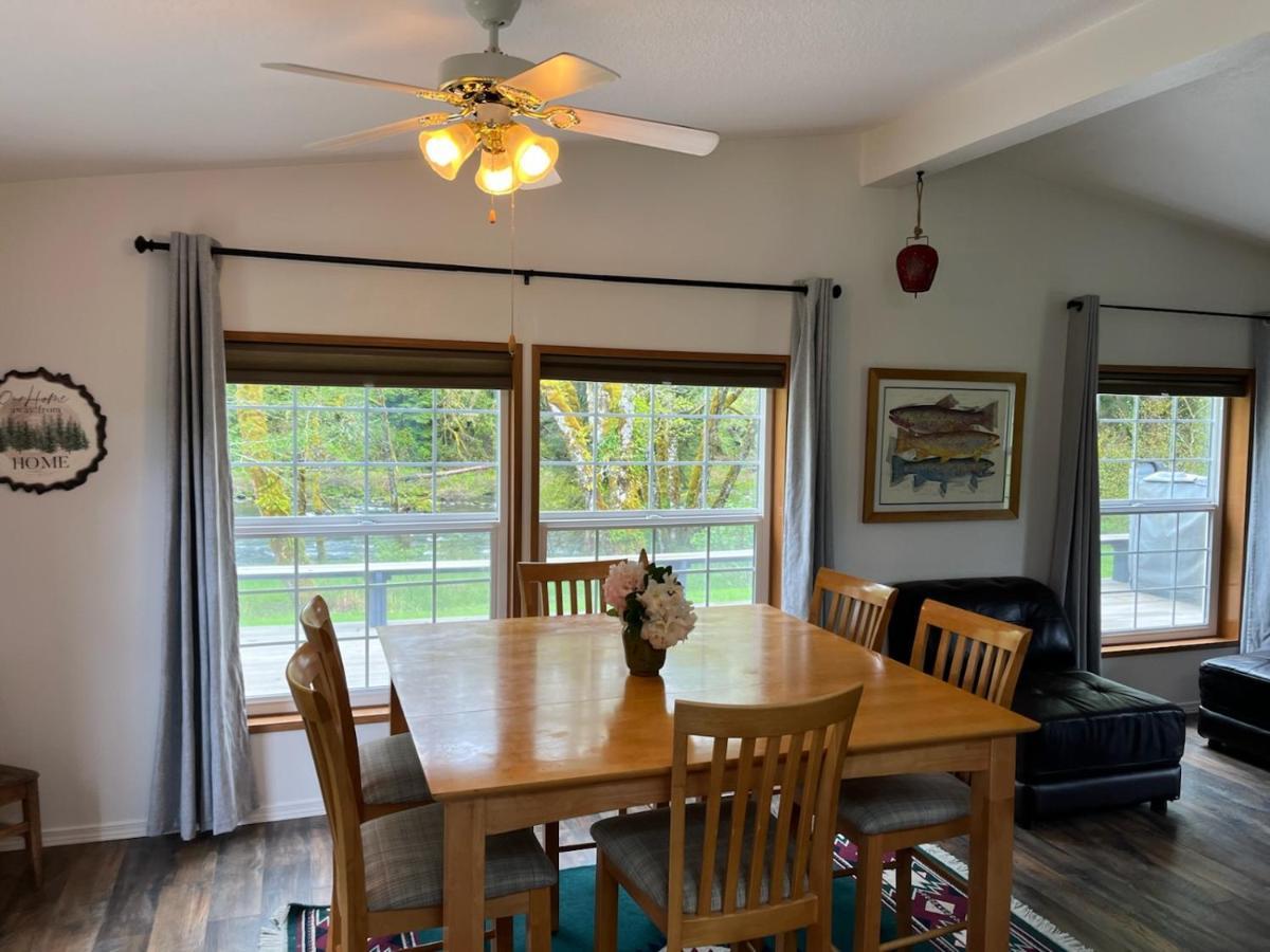 A Relaxing Getaway-A Backwoods Cabin Solduc River Beaver Exterior foto